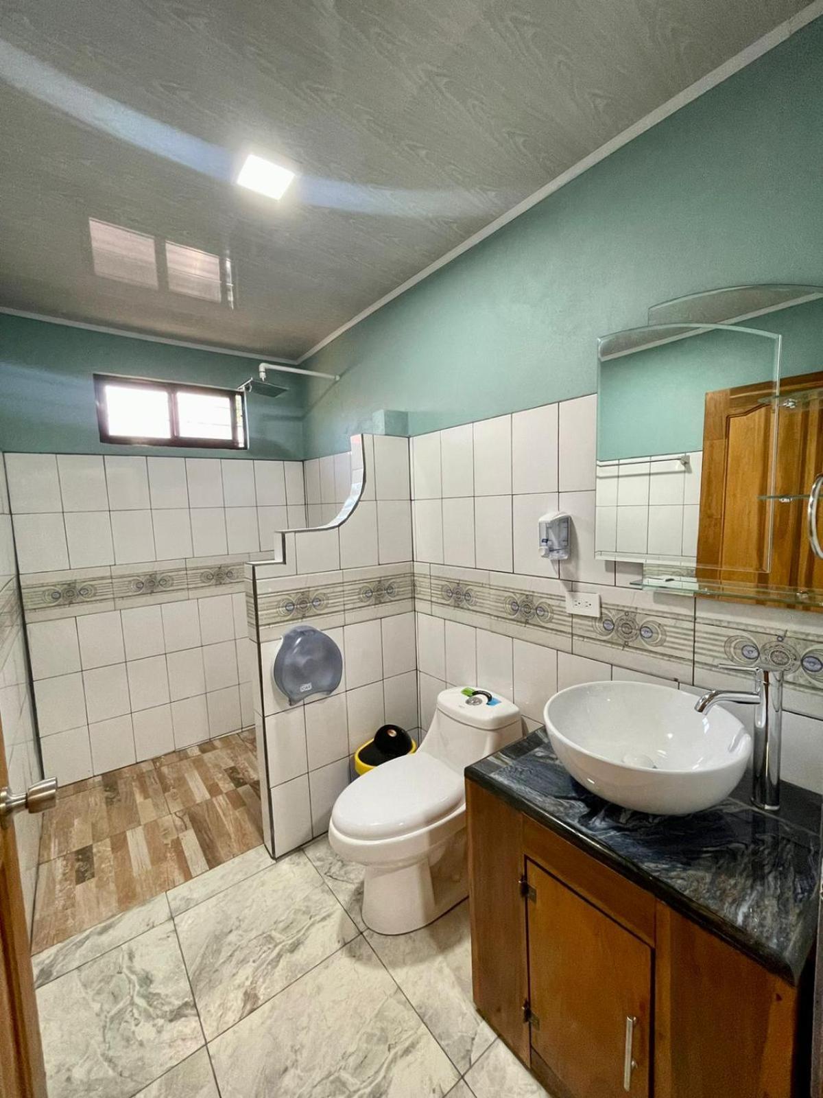 Cabinas La Catarata ラ・フォルトゥナ エクステリア 写真